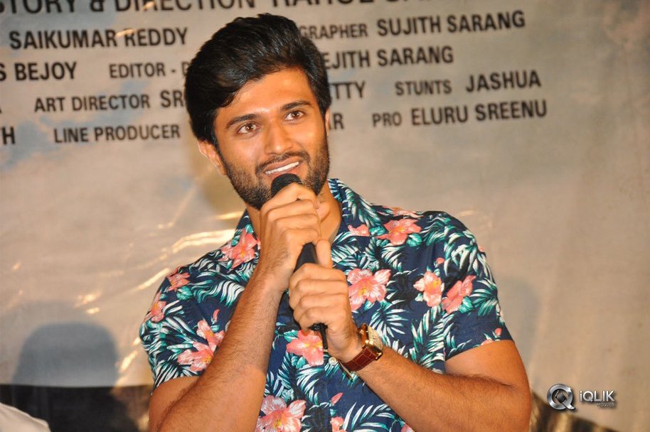 Taxiwala-Movie-Teaser-Launch